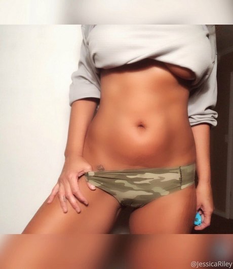 Jessica Riley pretty actress img