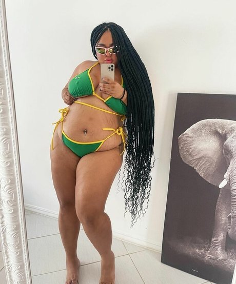 Rizia Cerqueira erotic star pics