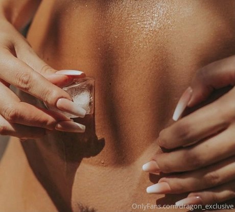 Dragon s Fire VIP pornographic actress picture