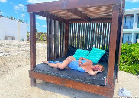 Tamara Thorne naked pornstar photos