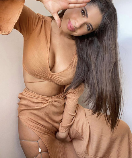 skinny babe onlyfans hot xxx pictures