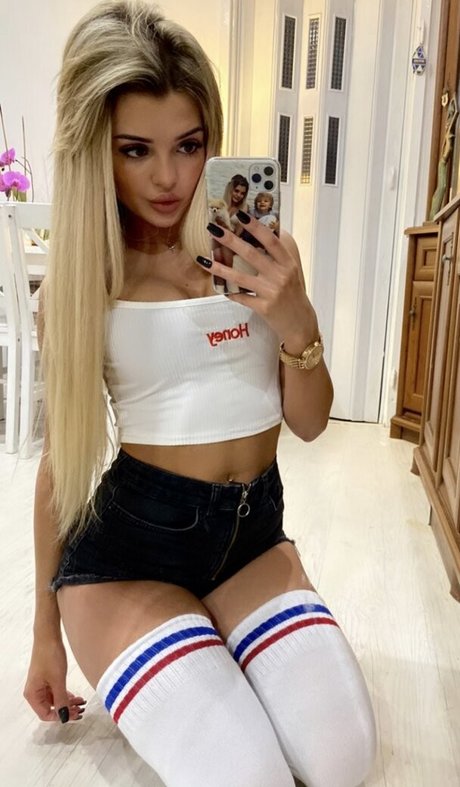 40 years old onlyfans free naked images