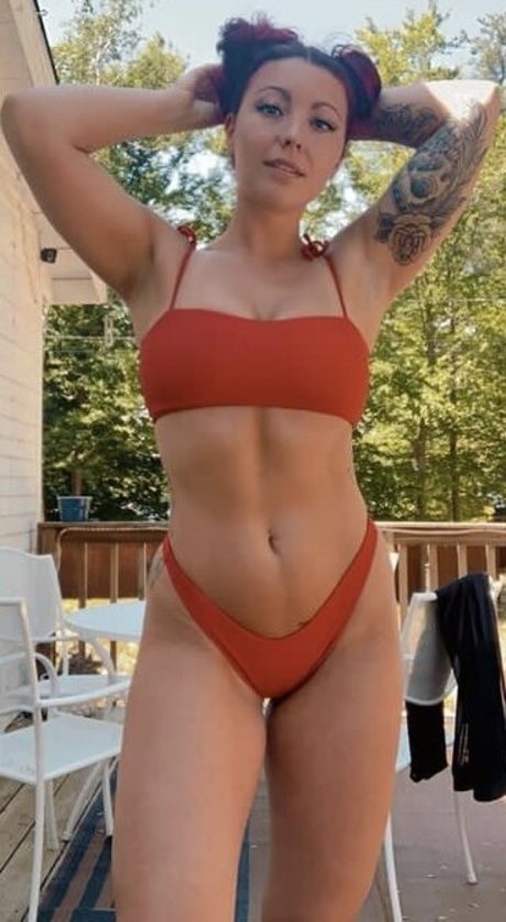 Addisonhollyfit naked pornstar img