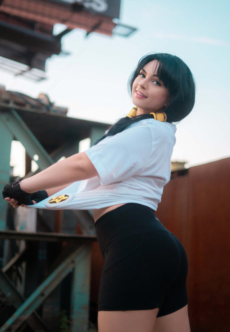 Allyssooonnnn xxx actress photo