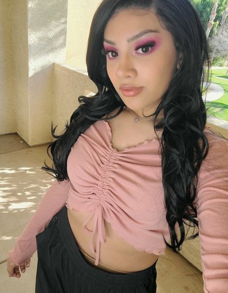 Mina Sin best model photo