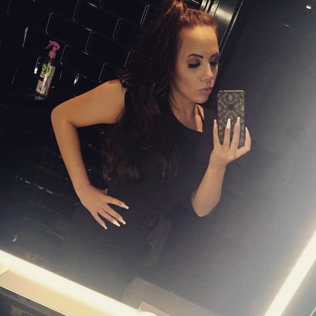 vivi2416 actress pic