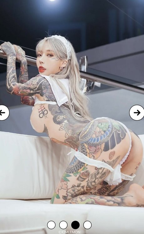 nerd onlyfans nude pic