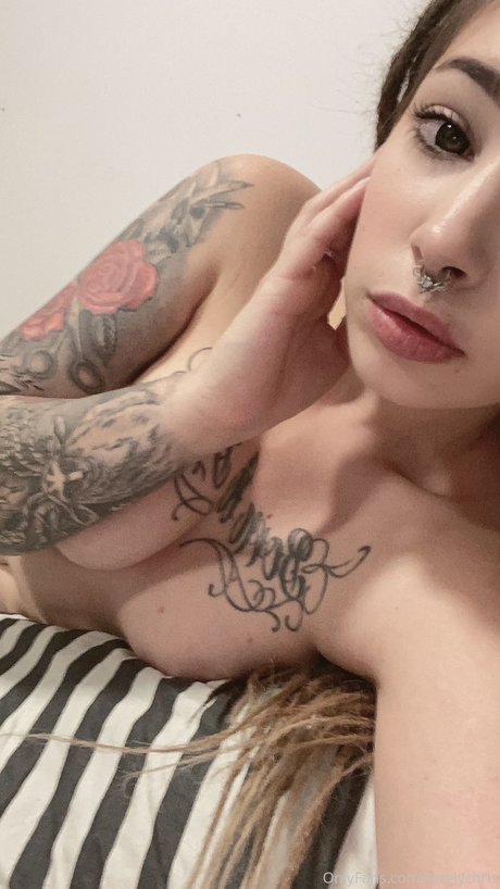 curvy teen onlyfans pornos picture