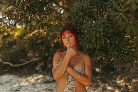 Maraa Jane star exclusive gallery