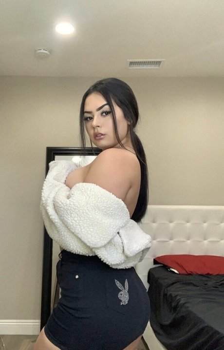 _TaniaVega naked actress pics