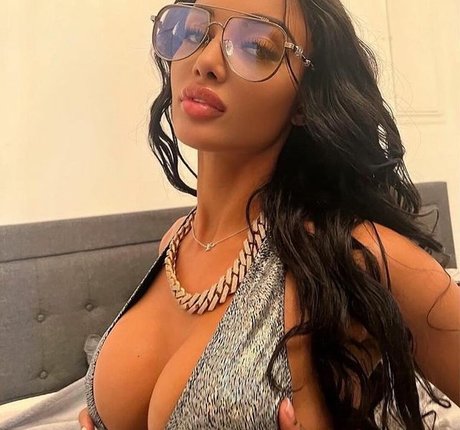 Shanty Franco perfect model pics