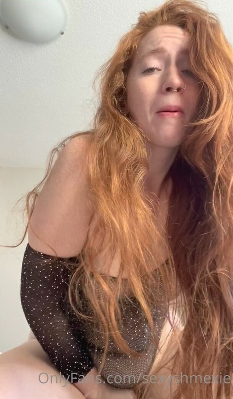 Sexyshmexie star pornographic gallery