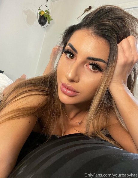 YourBabyKae pornographic model pic