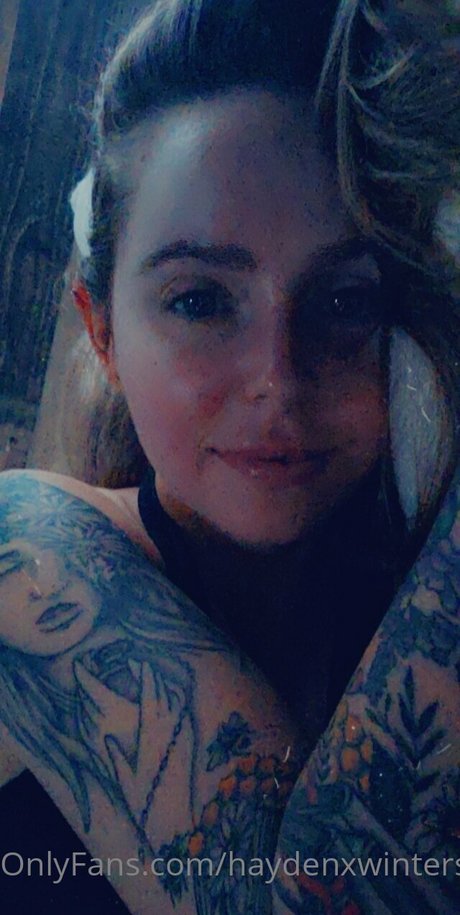 Hayden Winters model high quality img