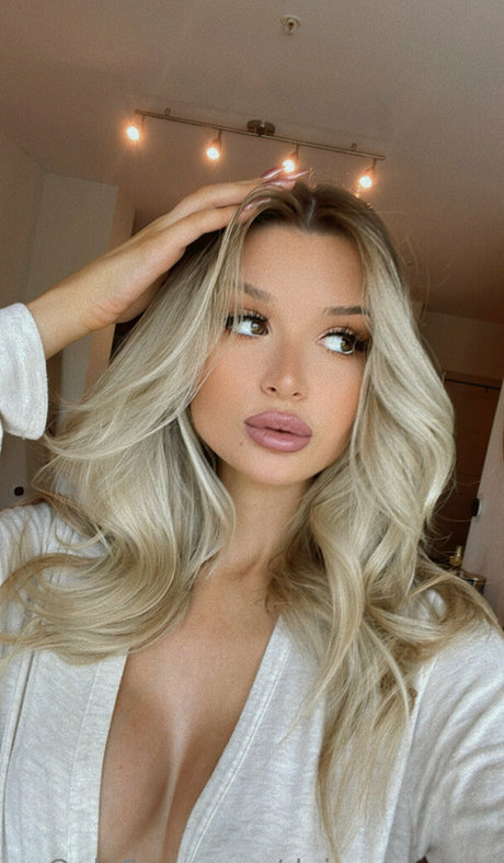 Daisy Mae pornstar nudes pictures