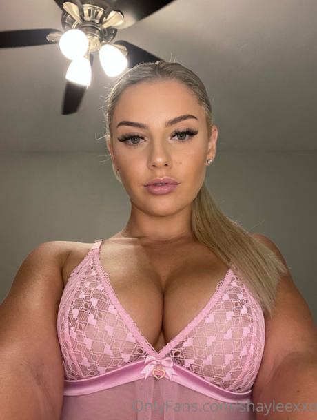 Shayleexxo model art image