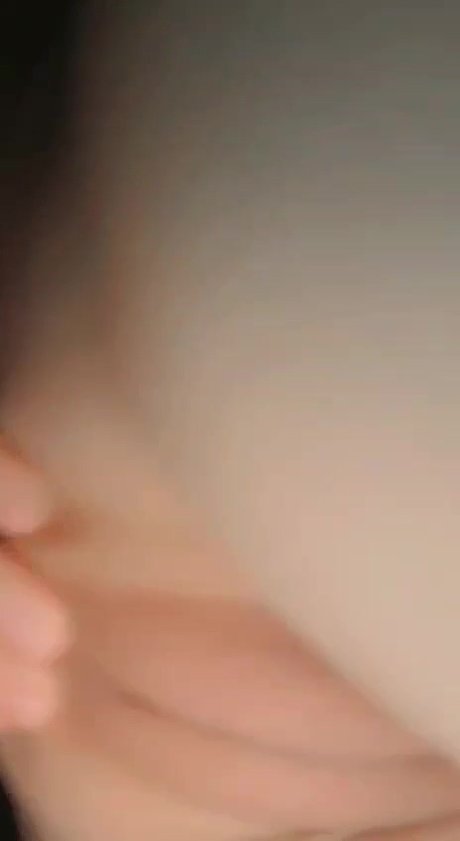 Shanny Lam pretty pornstar images