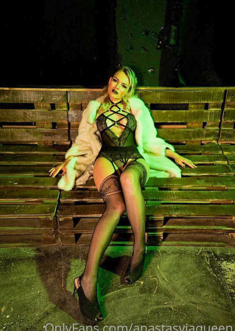 Anastasyia Zaharova model nude image