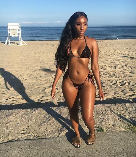 sobomb pornstar exclusive pictures