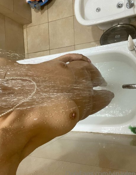 VipAylen star beautiful image