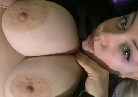 balls onlyfans beautiful naked pic