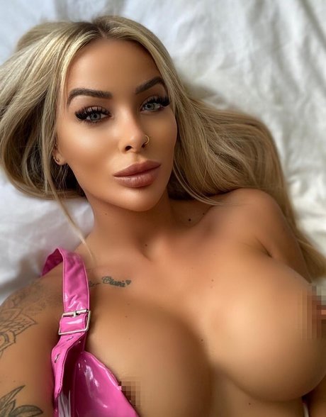 Missteela o erotic model archive