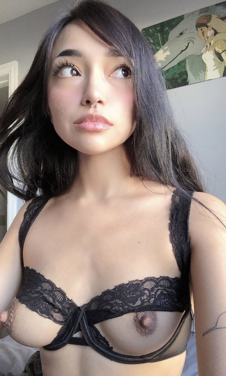 ilyanyway exclusive actress image