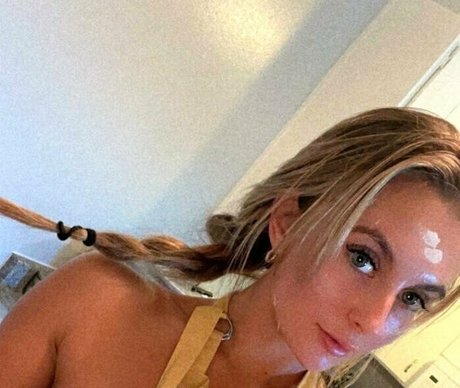 melli baby xxx star image