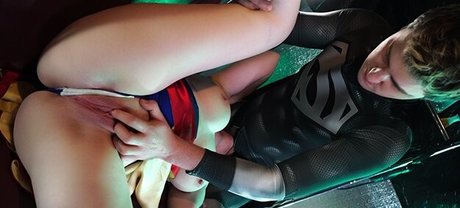 Xiphos high quality actress picture