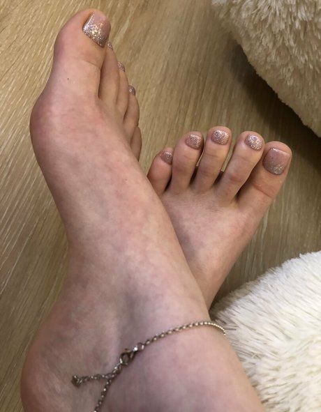 sweetpulse nudes actress pics