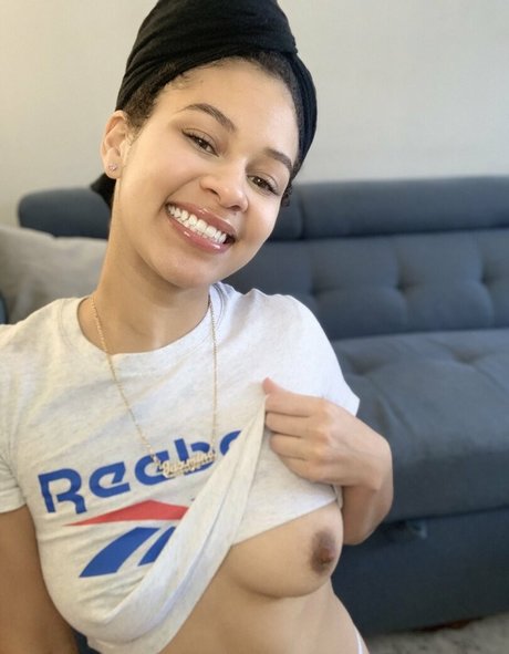 LuvaLuva nice star gallery