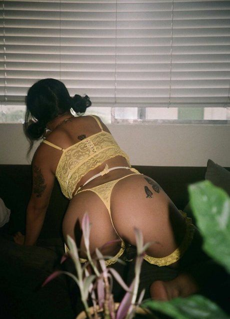 asianstarfireofficial pornographic model photos