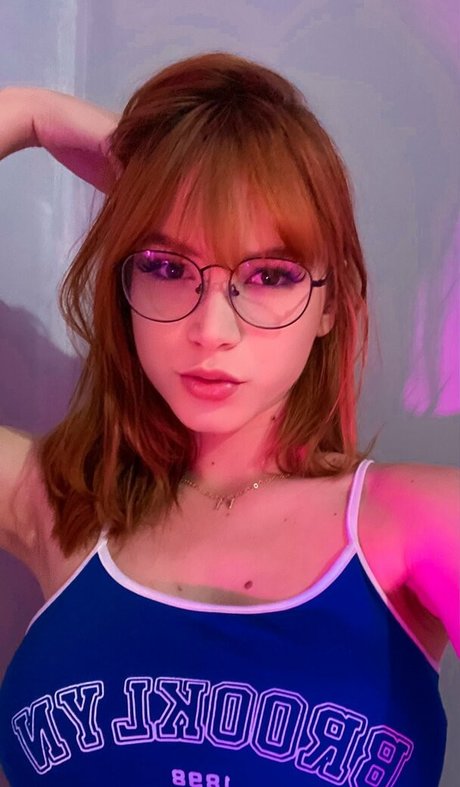 Veevtr nude star photos