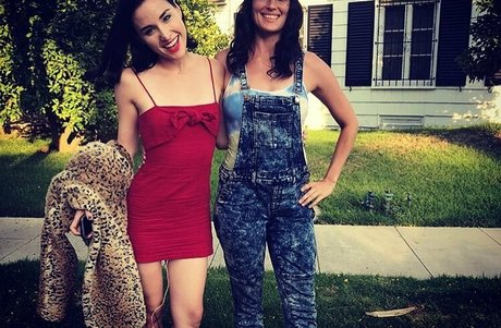 Allison Scagliotti free model galleries