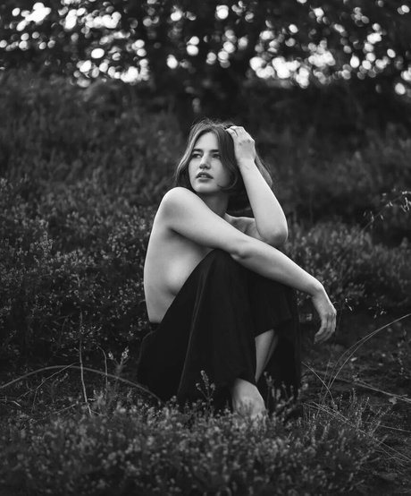 one onlyfans sexy naked photo