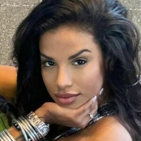 brunettebarbie ve pretty actress img