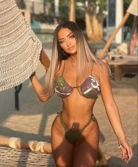 Linoy Levi model beautiful pics