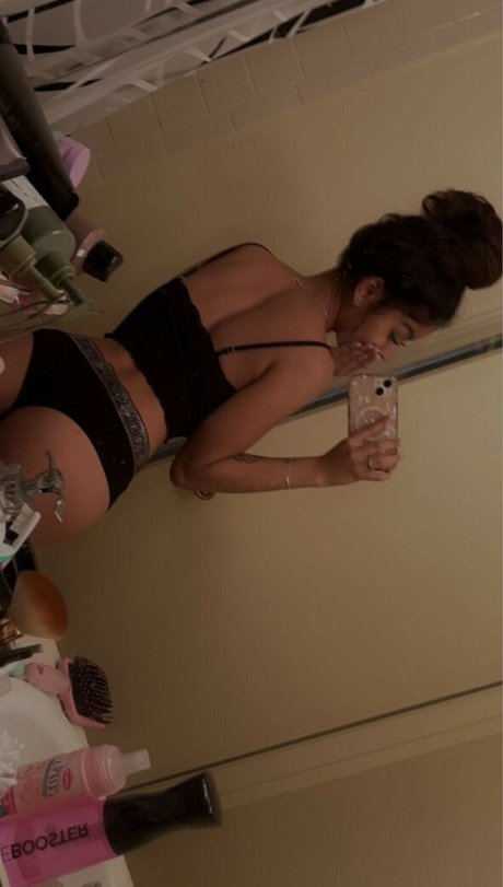 Urfavvsugarrushh nudes model gallery