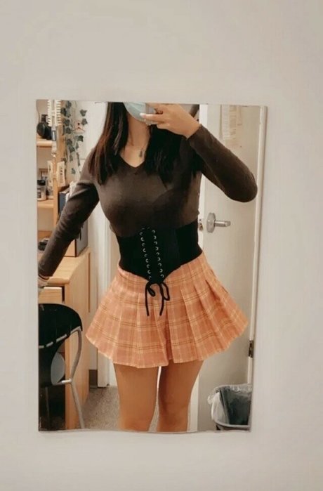 Alexiston pornstar naked picture