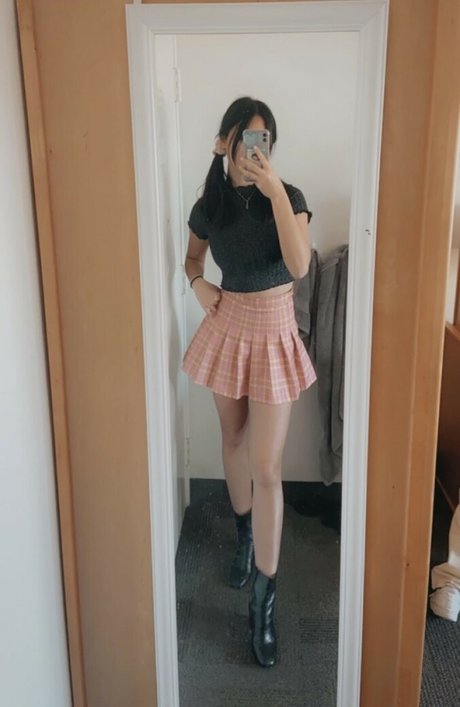 Alexiston porn model photo