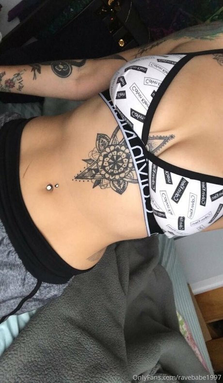 Foreign boring nude pornstar img