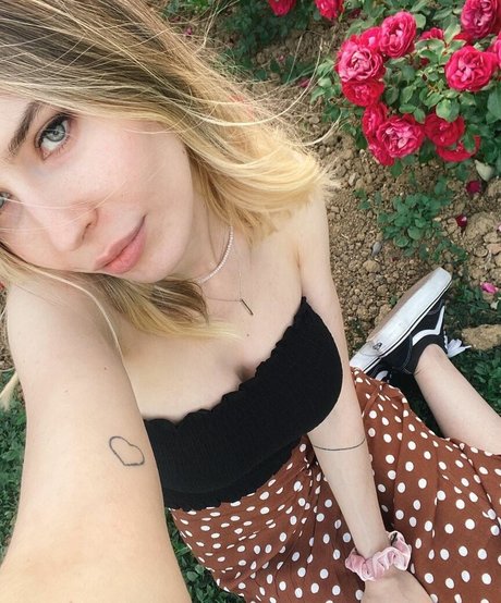 Ninaloudlemon free model images