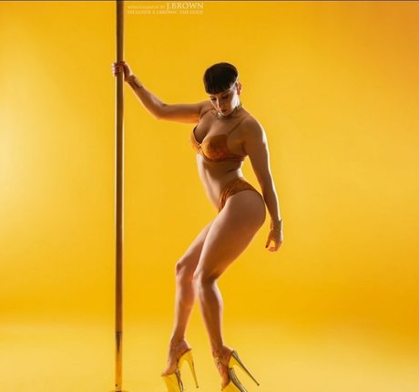 Doris Rnold pornstar beautiful photo