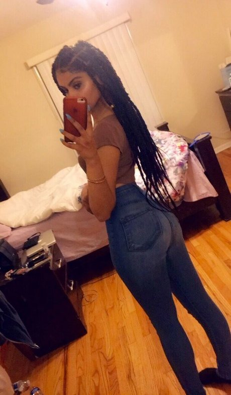 Prettypreet star nudes image