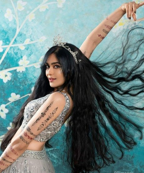 Adah Sharma Quick photo