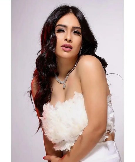 small tits asian onlyfans free xxx pictures