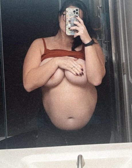 Paige Janette model perfect img