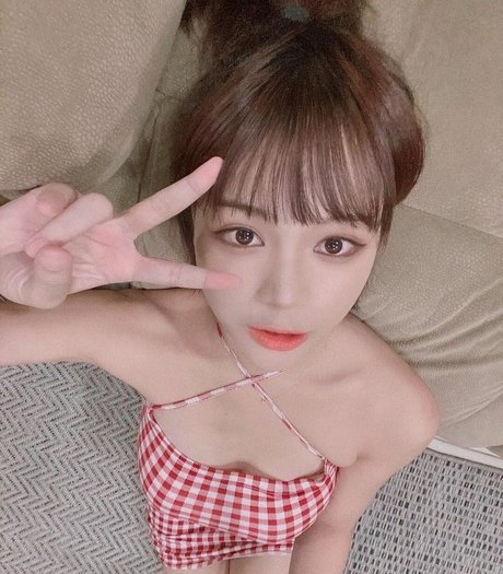 miholy star adult photo