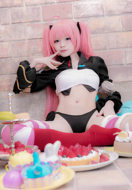 miholy pornstar hot pics