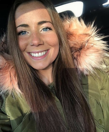 Meike Tosi model hd image